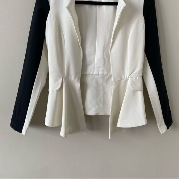 Naven-black & White Colour Block Bardot Peplum Blazer (Size:0) - Picture 8 of 10